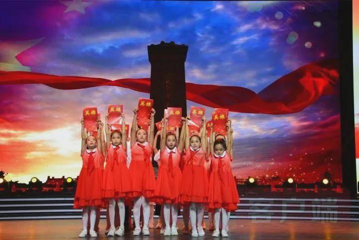 麦克斯：兄弟魔咒